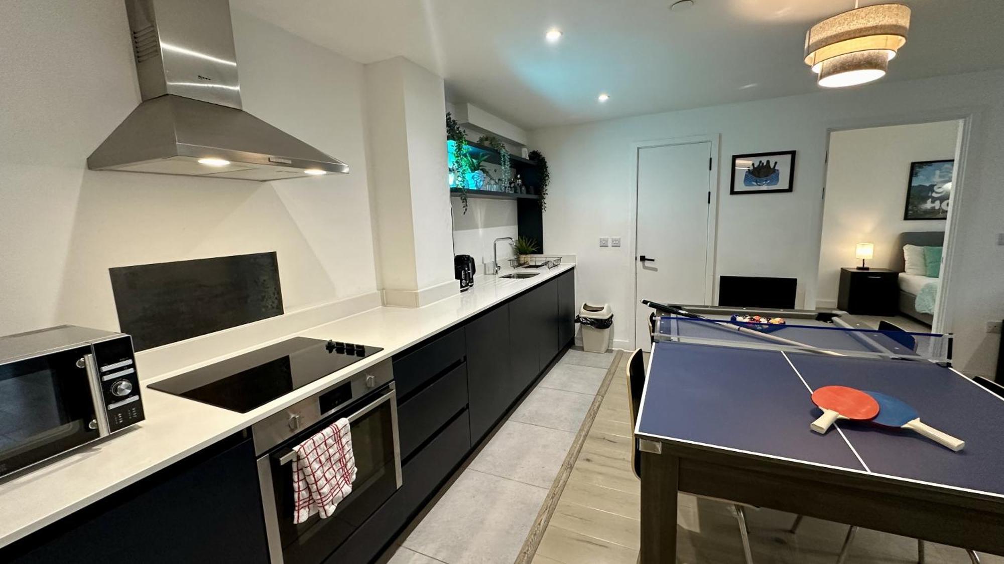 Lux Livin' Apartments - Luxury 2 Bed Apartment With Sky Garden Manchester Eksteriør billede