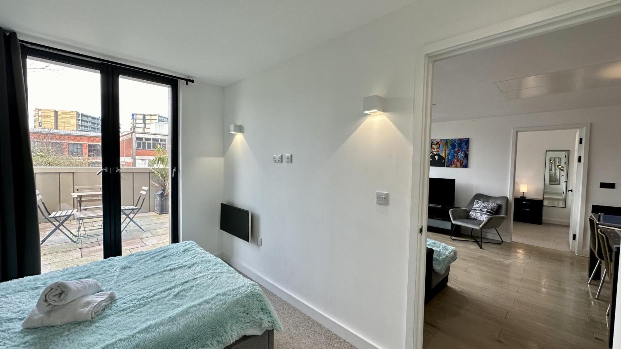 Lux Livin' Apartments - Luxury 2 Bed Apartment With Sky Garden Manchester Eksteriør billede