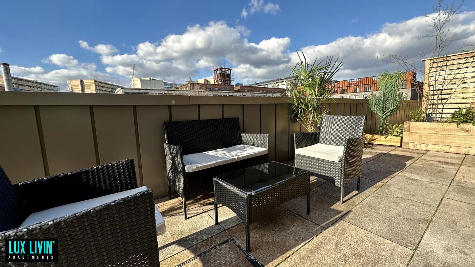 Lux Livin' Apartments - Luxury 2 Bed Apartment With Sky Garden Manchester Værelse billede